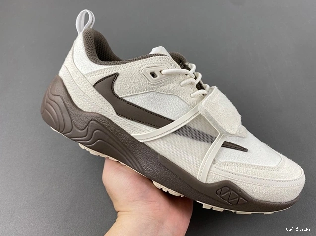 Zoom HQ3061- Field 8209 12 SP Nike Jaxx BestValue 0830